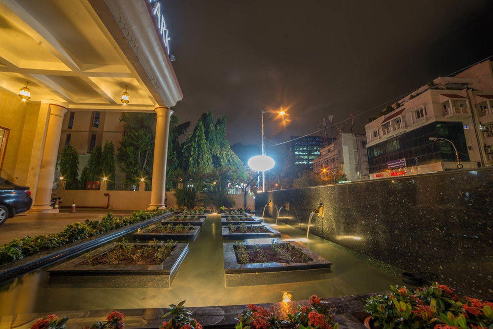 Raj Park Hotel Chennai Eksteriør billede
