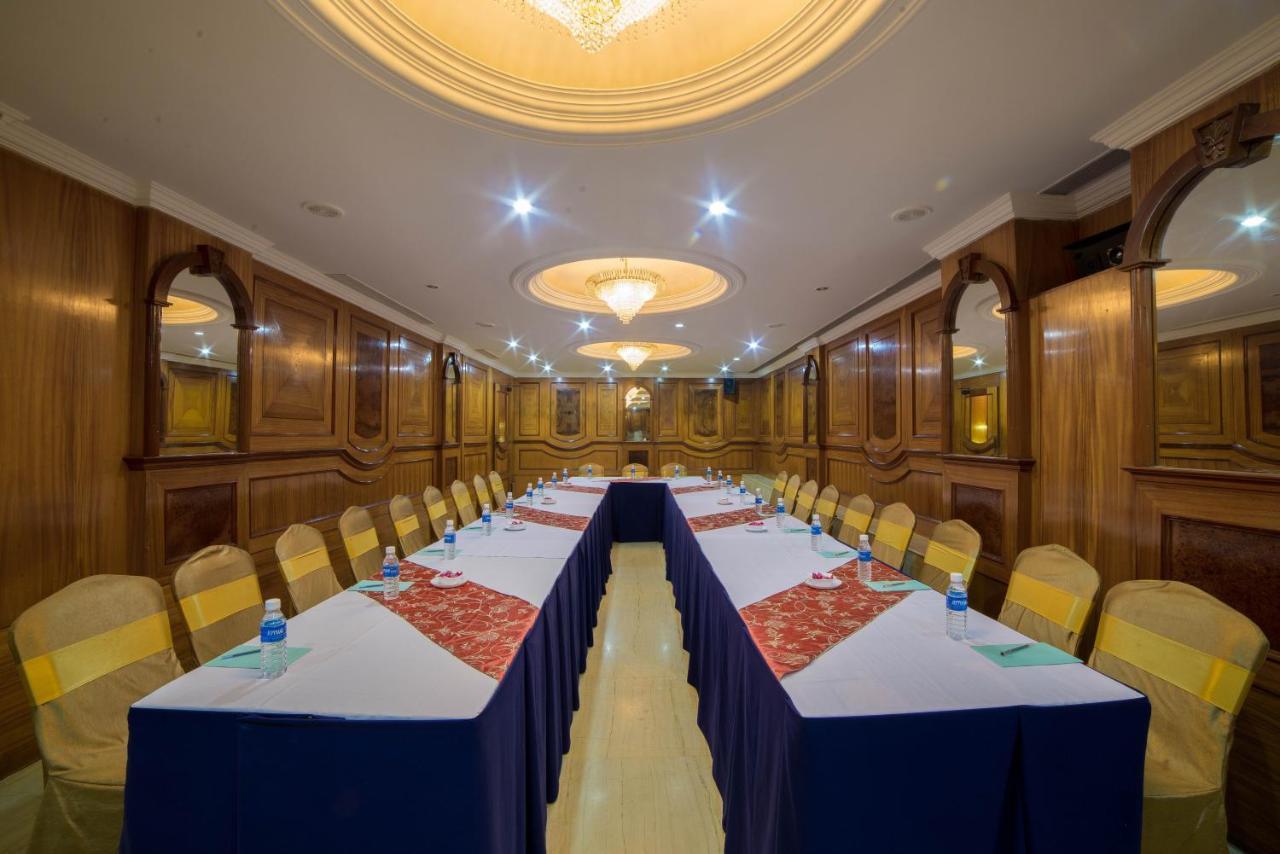 Raj Park Hotel Chennai Eksteriør billede