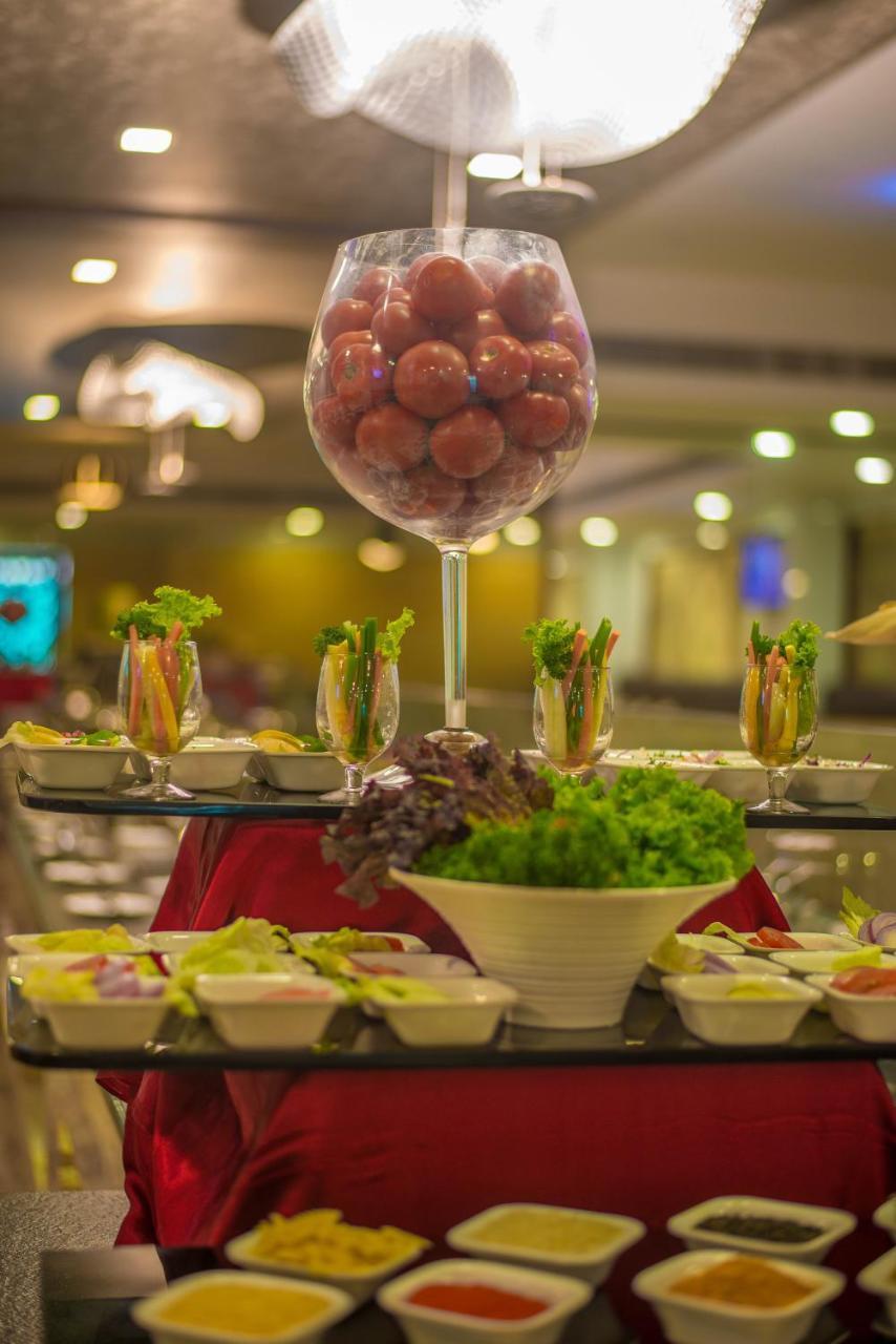 Raj Park Hotel Chennai Eksteriør billede