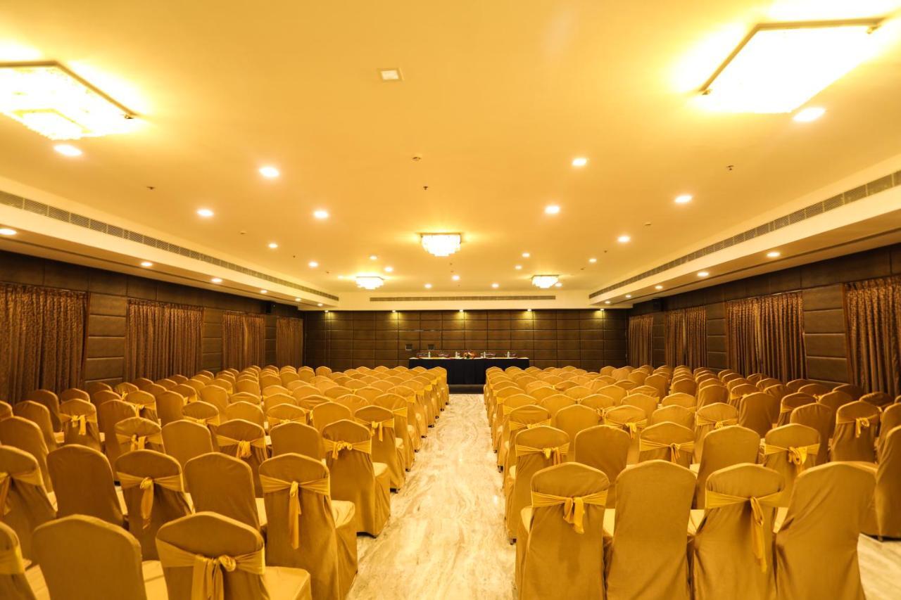 Raj Park Hotel Chennai Eksteriør billede